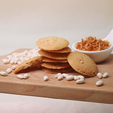 Load image into Gallery viewer, Sergestid Shrimp with Shrimp Roe and Rice Pops Crispy Cookie