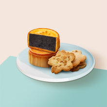 Load image into Gallery viewer, Low Sugar Purple Sweet Potato Mooncake (4pcs Gift Box)
