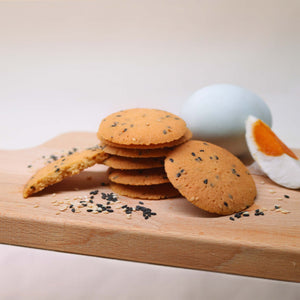 Salted Egg and Sesame Crispy Cookie